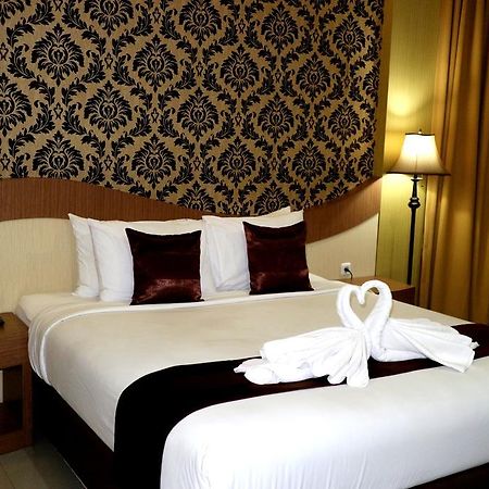 Grand Dian Boutique Hotel Cirebon Exterior photo